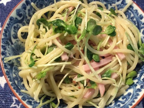 かいわれで節約♪パスタサラダ